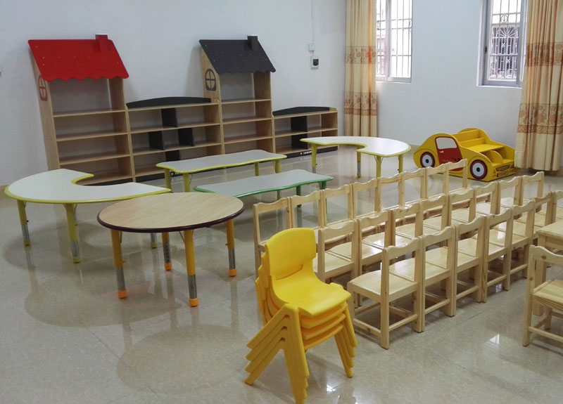 广州乐嘟幼儿园桌椅精选工程案例(图17)